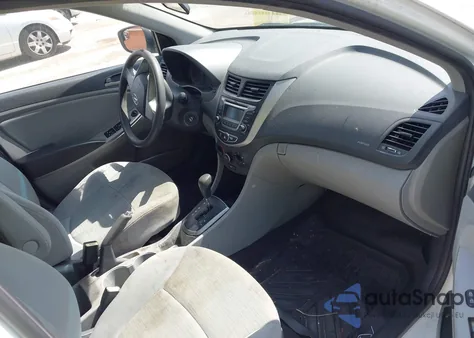 2015 Hyundai Accent Gls z USA, uszkodzony, nr VIN KMHCT4AE4FU824733